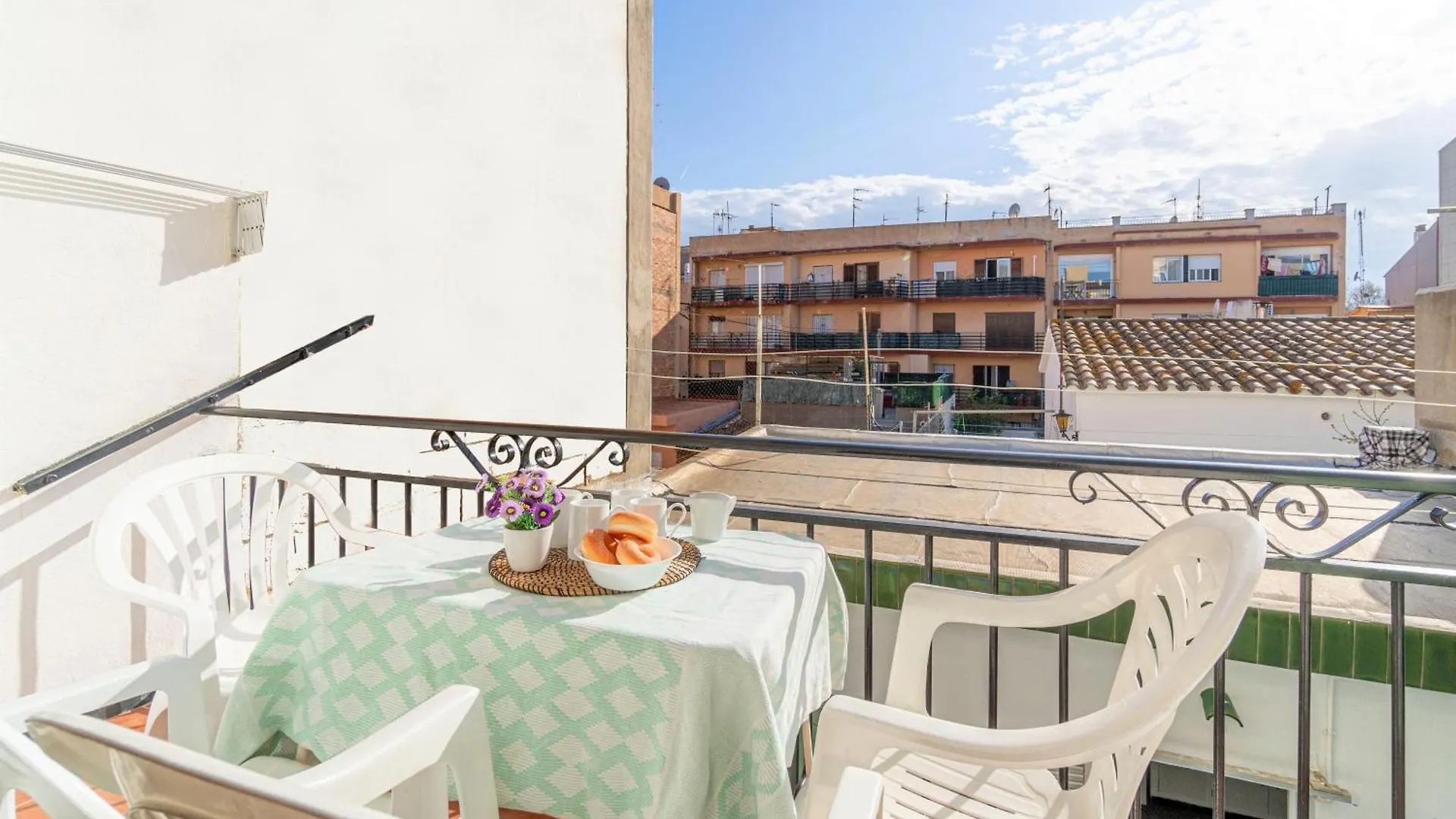 Basic Comfort Apartment Poeta Marquina 1º 2025 Roses 0*,  Spanien