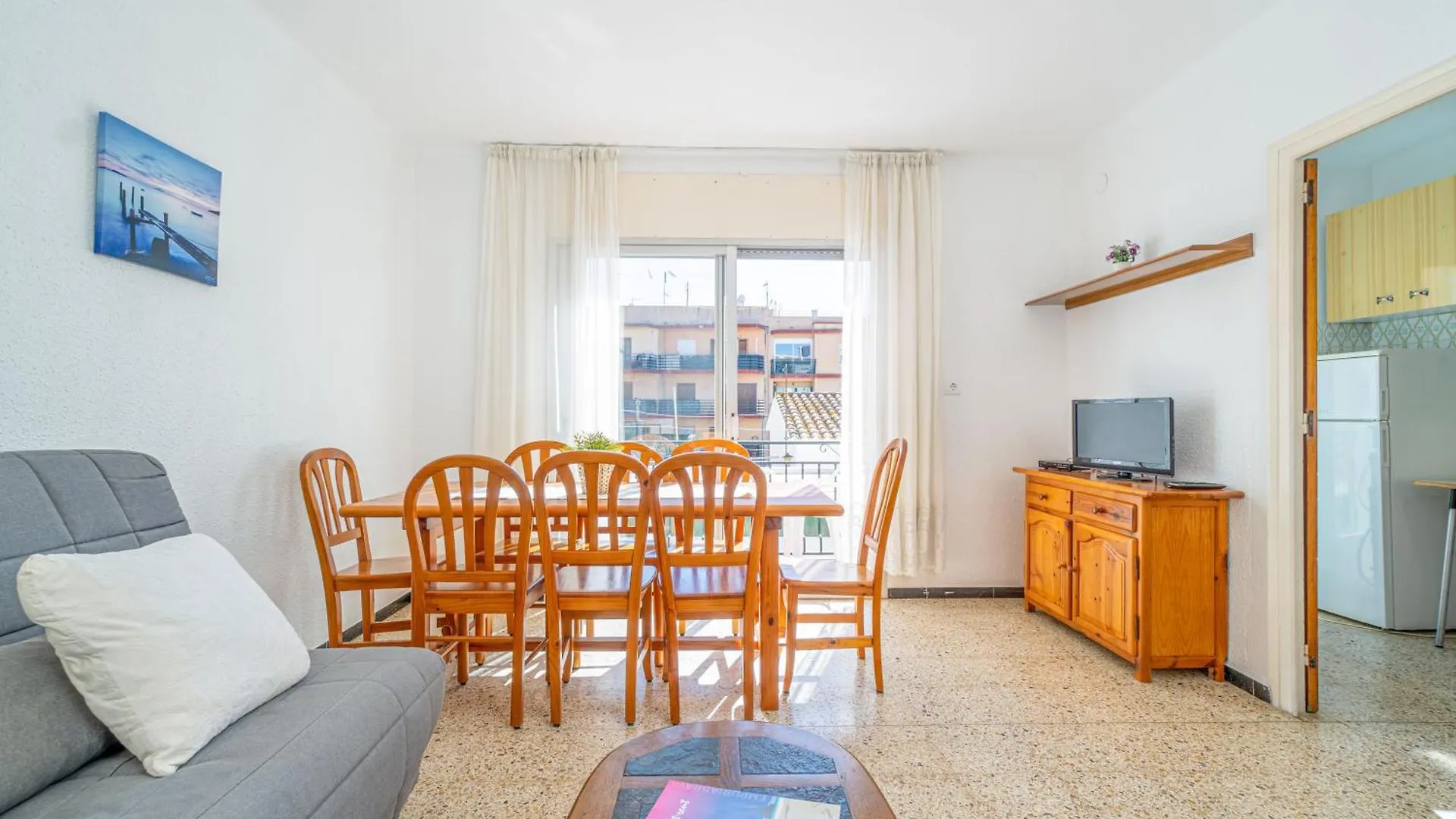 Basic Comfort Apartment Poeta Marquina 1º 2025 Roses 0*,  Spanien